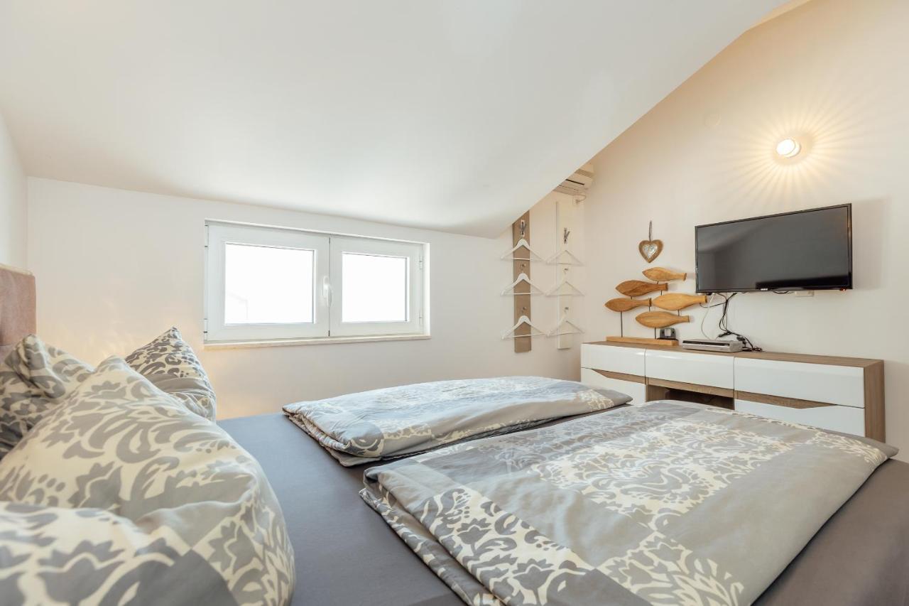 Apartment Penthouse Savina Herceg Novi Bagian luar foto